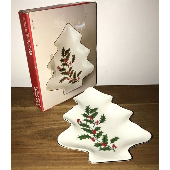 Porcelain Painted Tree Plate York Distribution Co Vintage Christmas Collectible - Picture 1 of 9